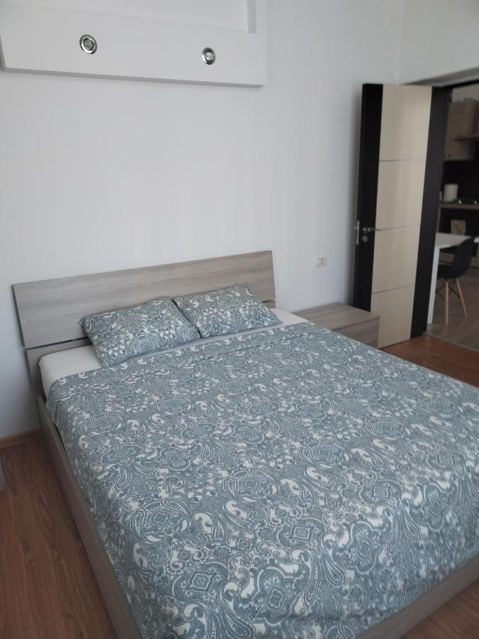 Apartament Nimfea Apartment Орадеа Екстериор снимка